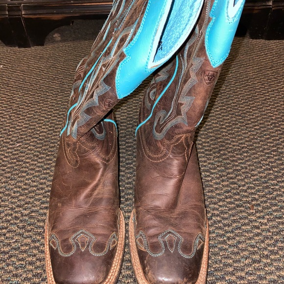 Ariat Cowboy Cowgirl Boots - Picture 6 of 6